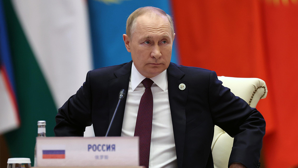 Putin messo all'angolo alza il tiro. Intervista a Mara Morini